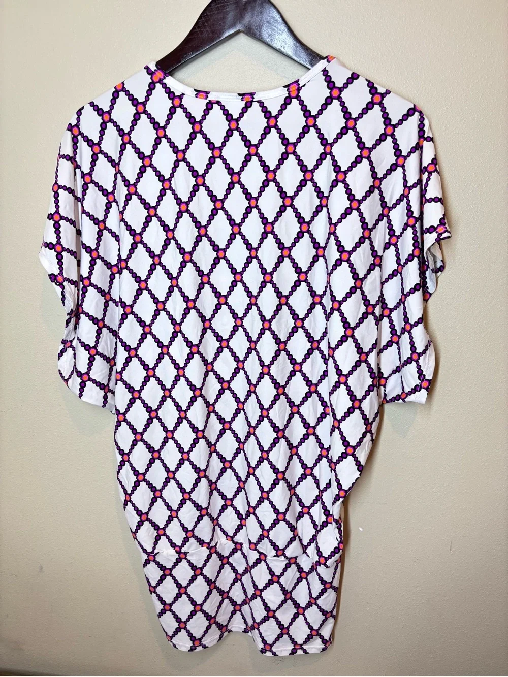 Trina Turk Kon Tiki White Tunic Stretch Jersey Cover Up Dress, Small, vacation